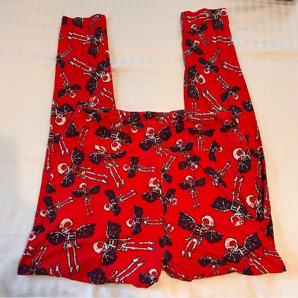 Lularoe Death Angel Tall & Curvy Leggings
